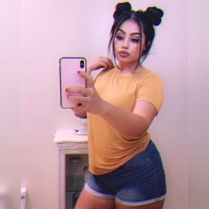 Meet your Posher, Mayra